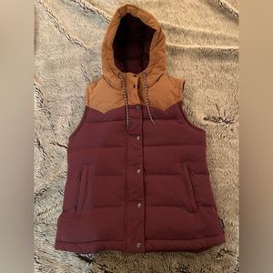 Patagonia Bivy Vest Maroon Medium